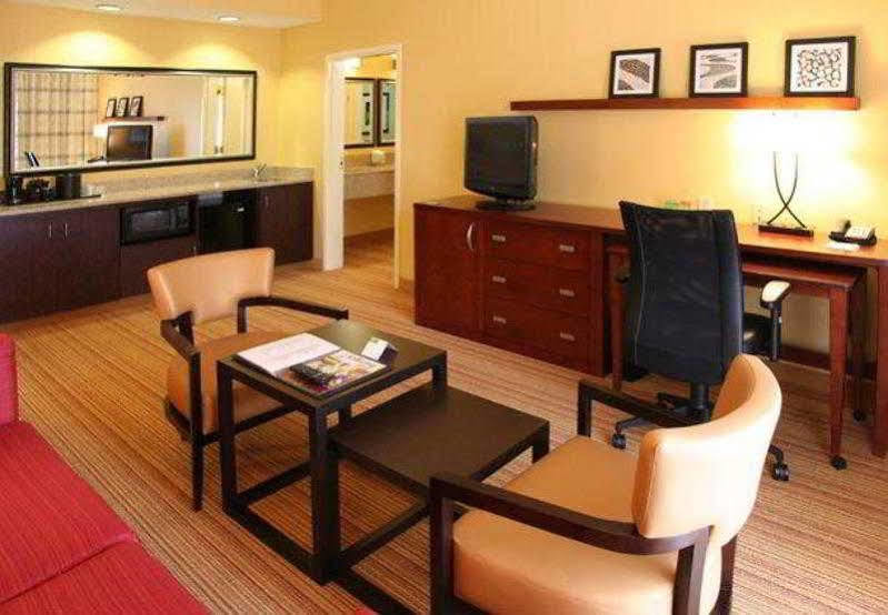 Courtyard By Marriott Columbia Northeast/Fort Jackson Area Ngoại thất bức ảnh